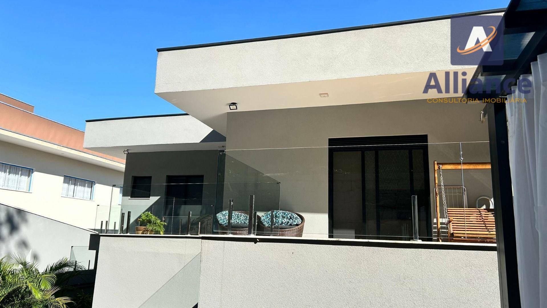 Casa de Condomínio à venda com 4 quartos, 362m² - Foto 29