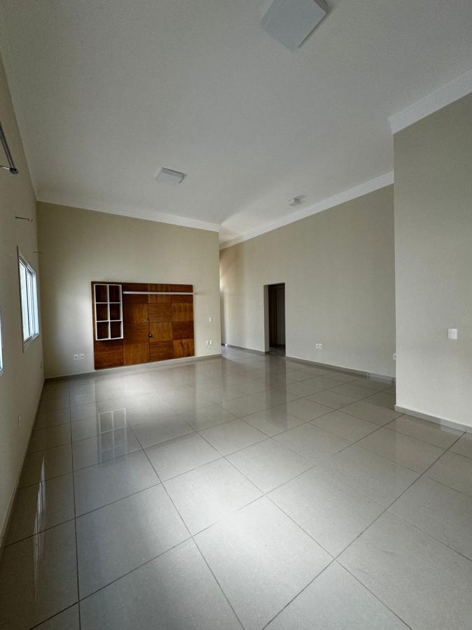 Casa de Condomínio à venda com 3 quartos, 330m² - Foto 4