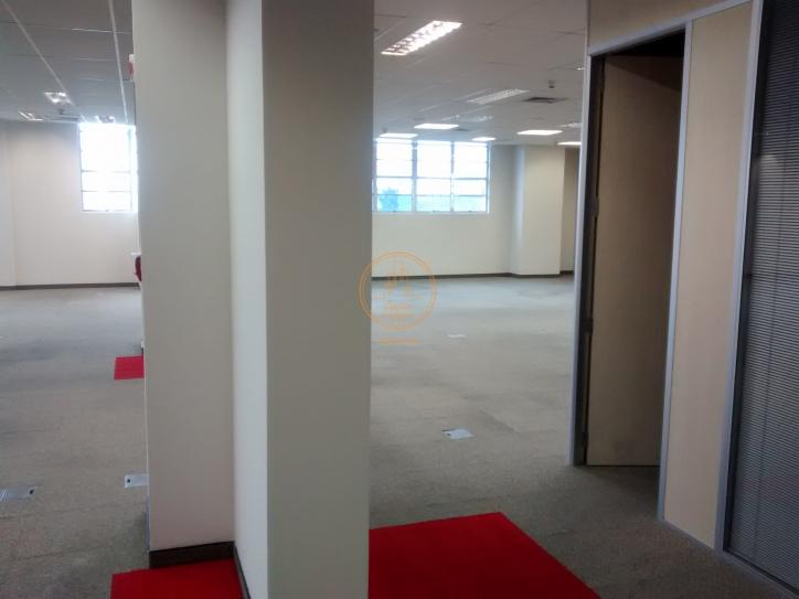 Prédio Inteiro para alugar, 568m² - Foto 2