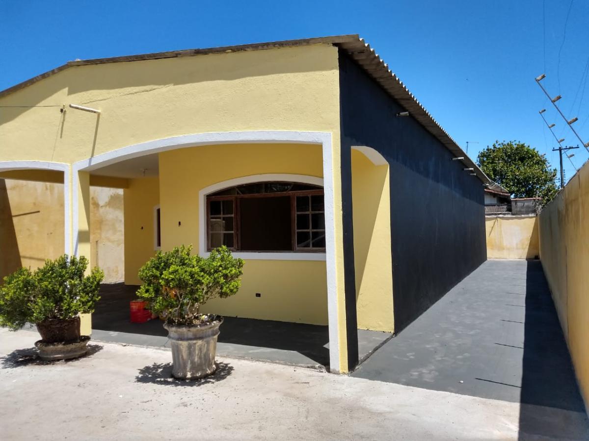 Casa à venda com 2 quartos, 301m² - Foto 2