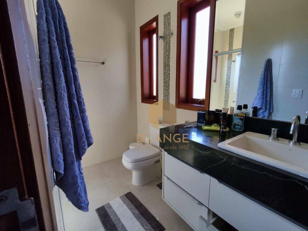 Casa de Condomínio à venda com 4 quartos, 269m² - Foto 16