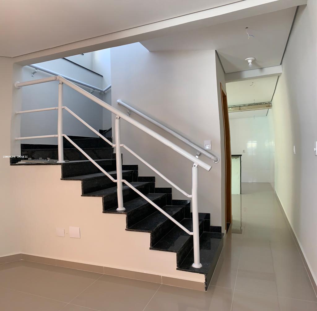 Casa à venda com 3 quartos, 129m² - Foto 8