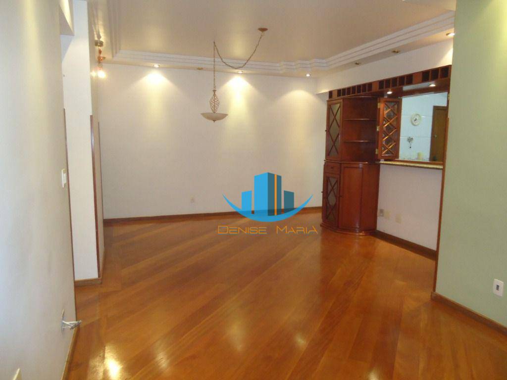 Apartamento à venda com 3 quartos, 110m² - Foto 2