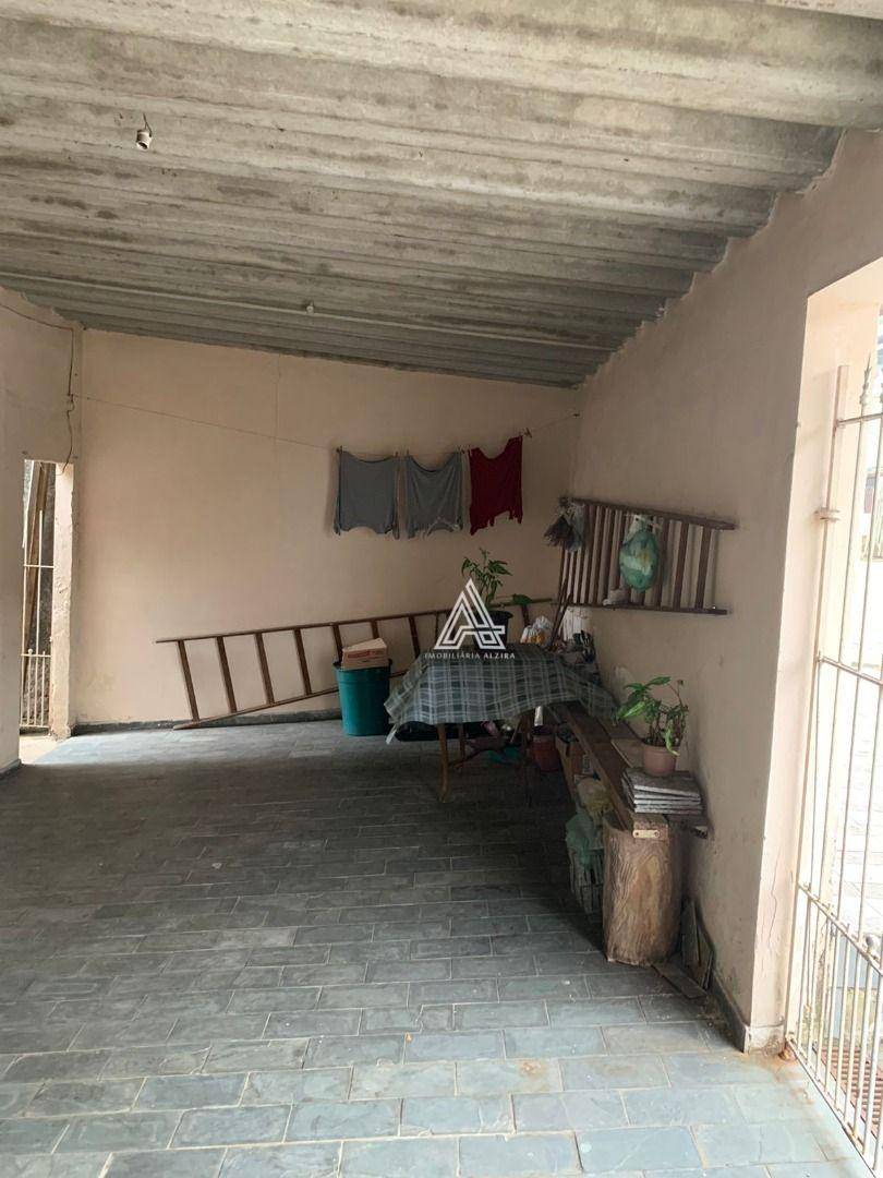 Casa à venda com 2 quartos, 120m² - Foto 5