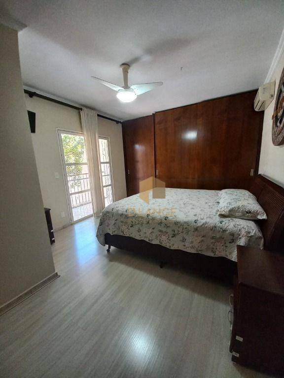 Casa à venda com 3 quartos, 210m² - Foto 26