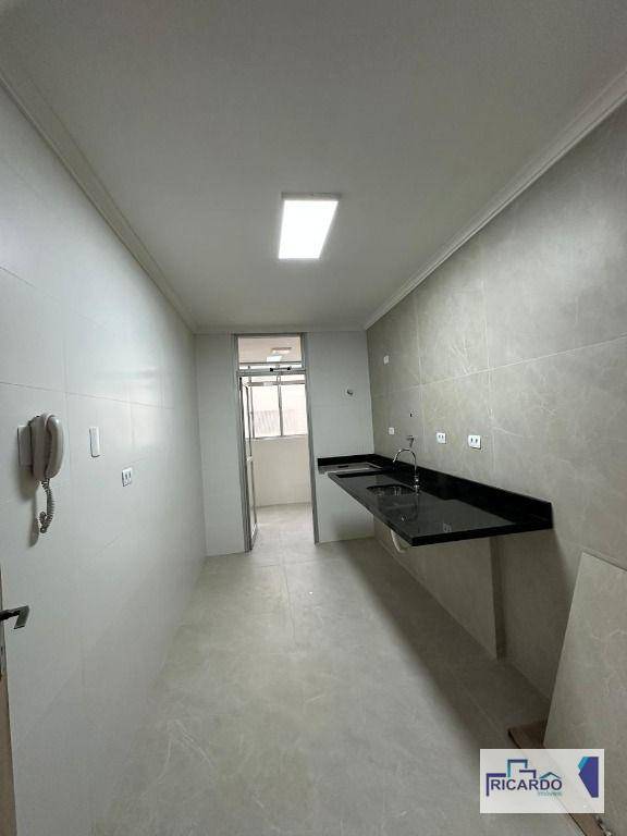 Apartamento para alugar com 3 quartos, 90m² - Foto 6