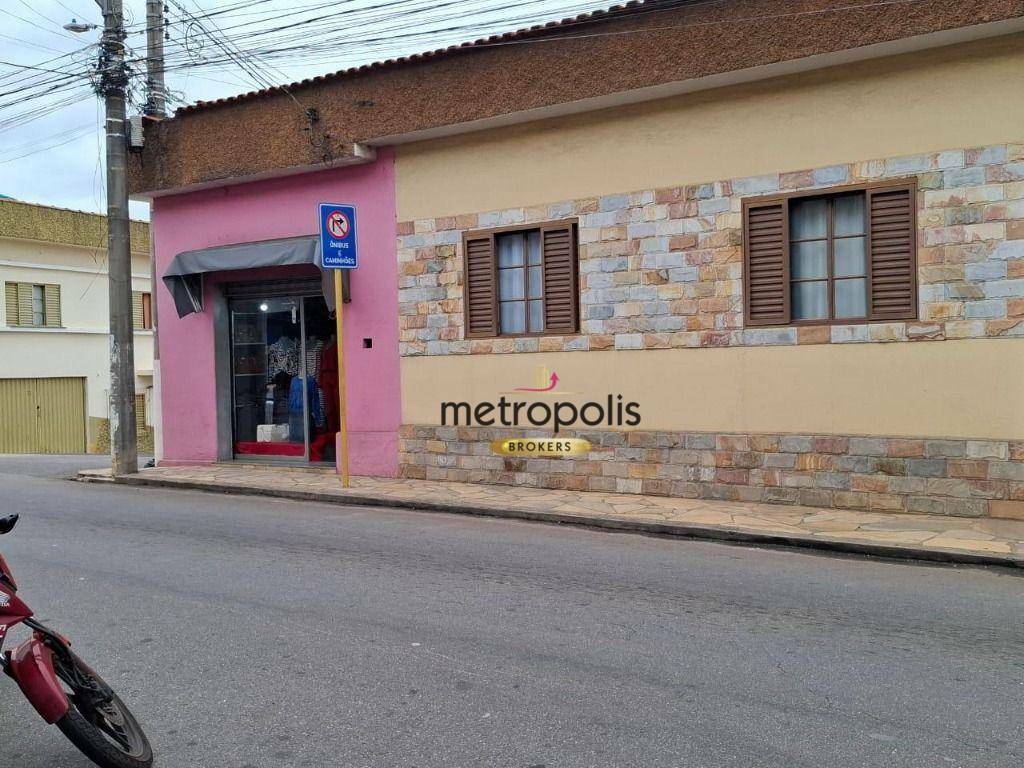 Casa à venda com 3 quartos, 247m² - Foto 2