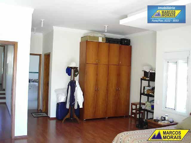 Casa de Condomínio à venda com 4 quartos, 300m² - Foto 29