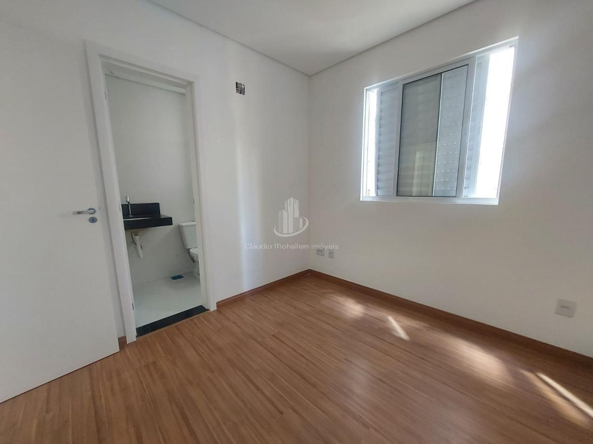 Apartamento à venda com 2 quartos, 64m² - Foto 13