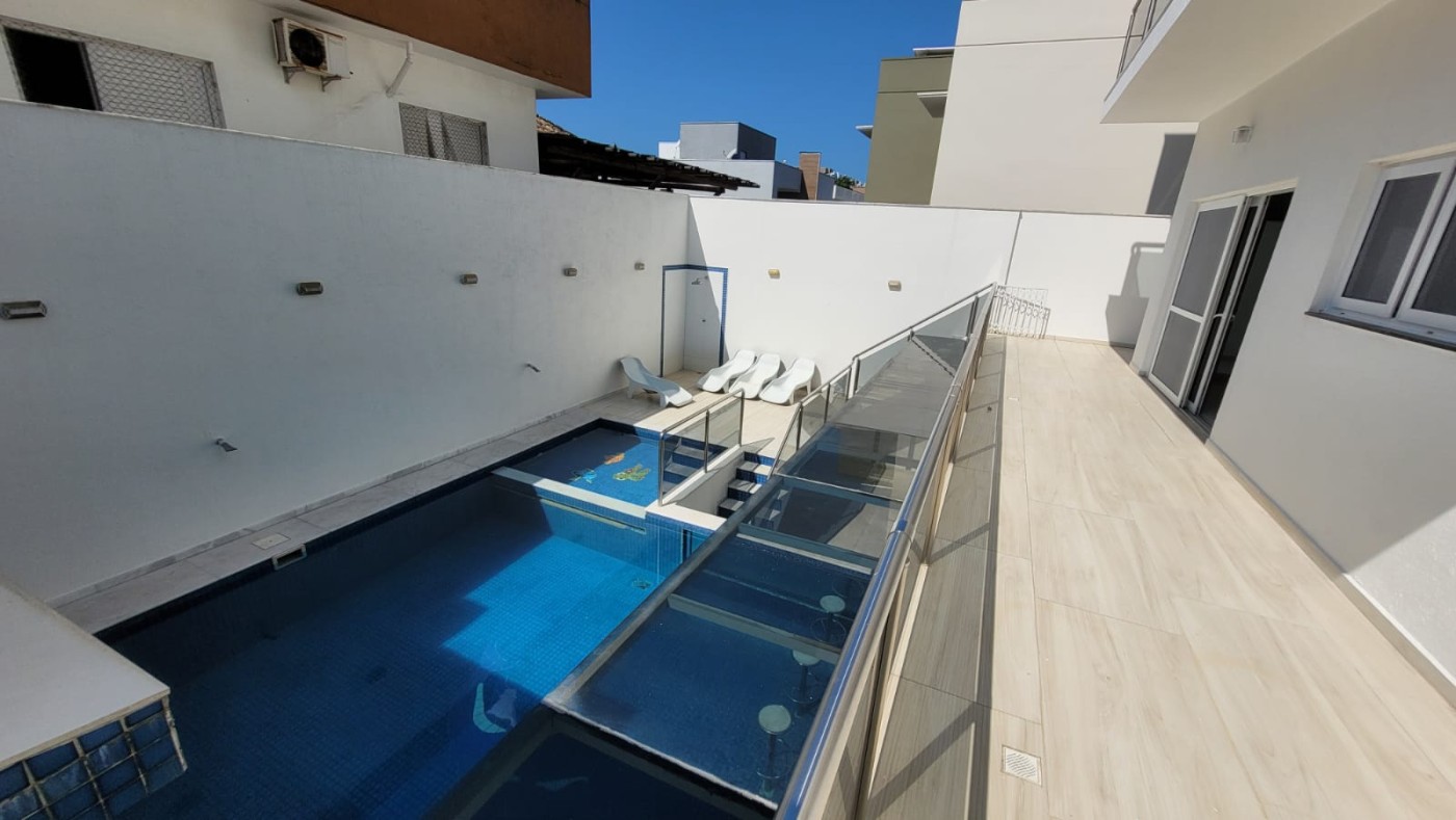 Casa à venda com 4 quartos, 300m² - Foto 54