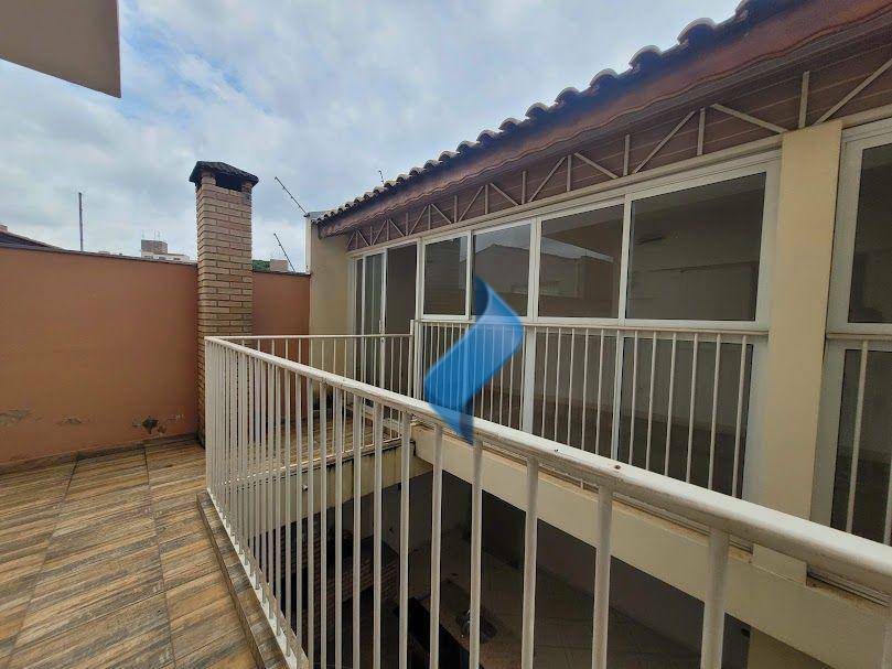 Casa à venda e aluguel com 3 quartos, 277m² - Foto 60