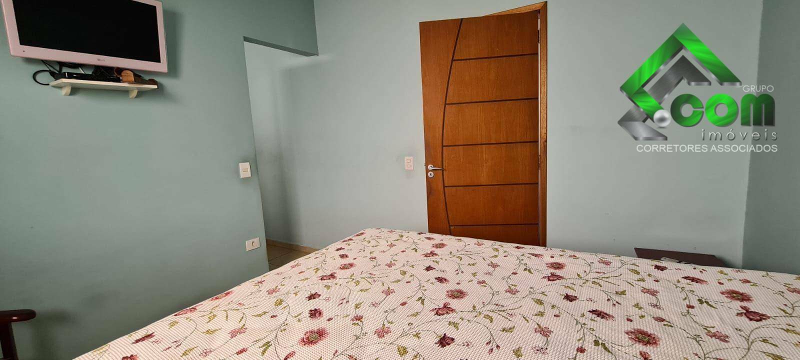 Casa à venda com 3 quartos, 100m² - Foto 7