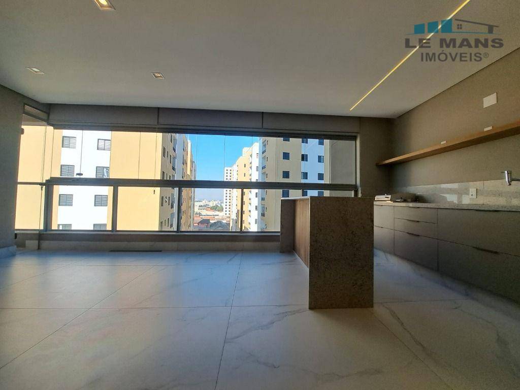 Apartamento para alugar com 3 quartos, 166m² - Foto 17