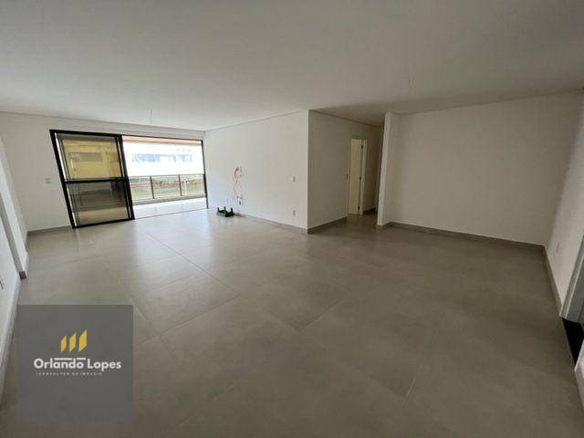 Apartamento à venda com 4 quartos, 199m² - Foto 2