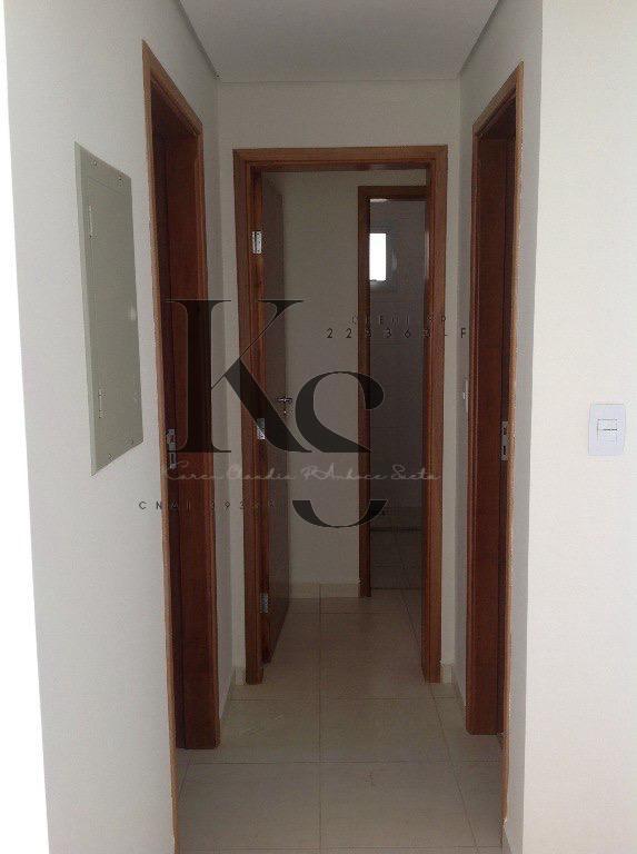 Apartamento à venda com 2 quartos, 64m² - Foto 23