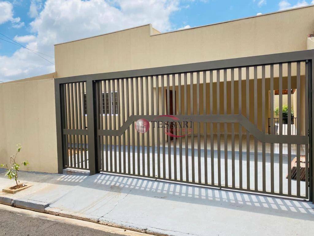 Casa, 3 quartos, 110 m² - Foto 1