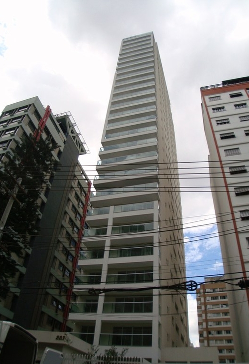 Apartamento à venda com 4 quartos, 138m² - Foto 1