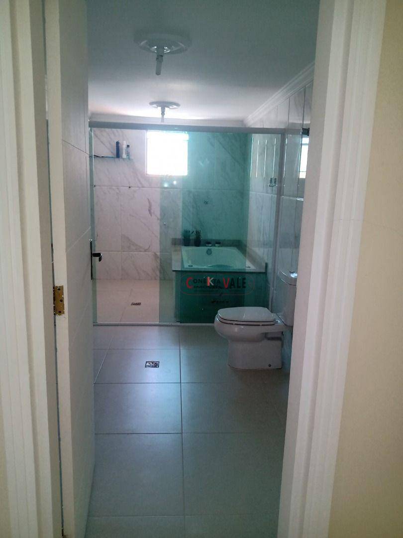 Sobrado à venda com 3 quartos, 202m² - Foto 27