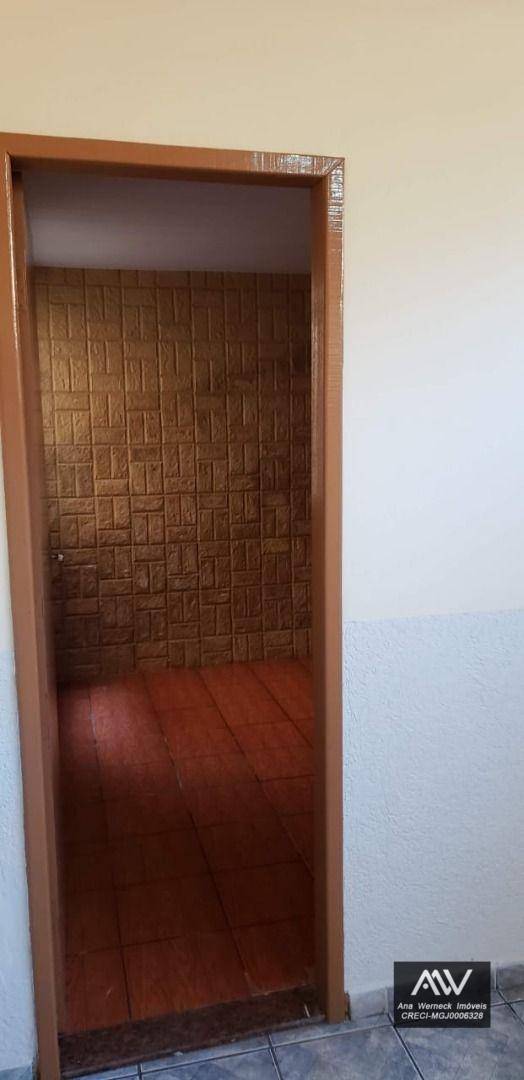 Casa à venda com 3 quartos, 300m² - Foto 12