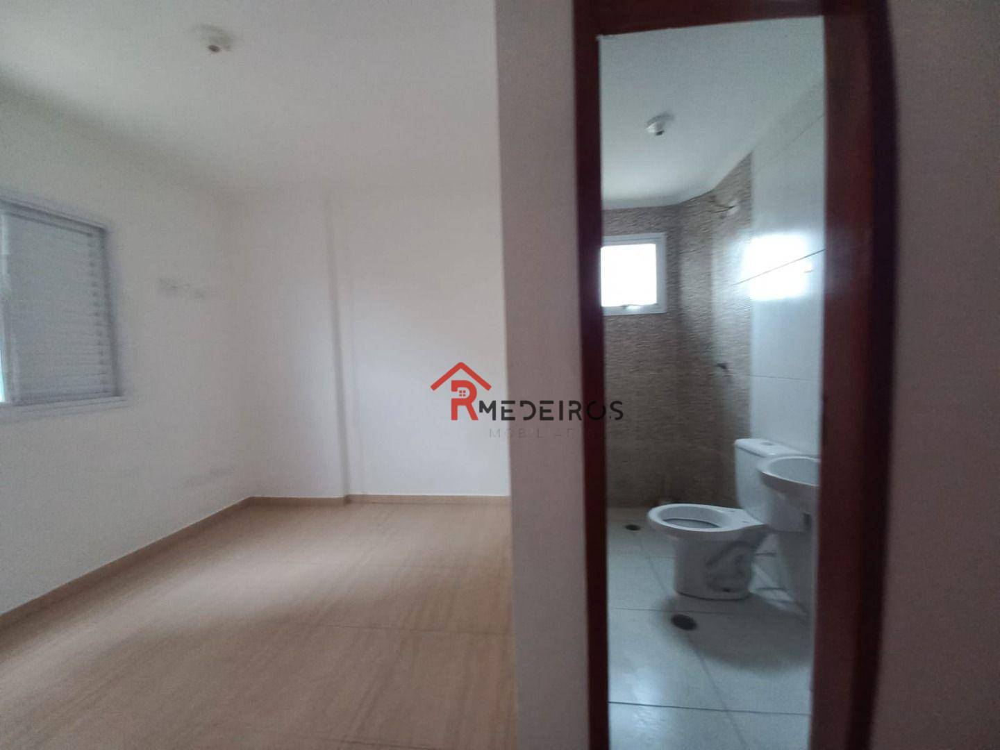 Apartamento à venda com 2 quartos, 70m² - Foto 10