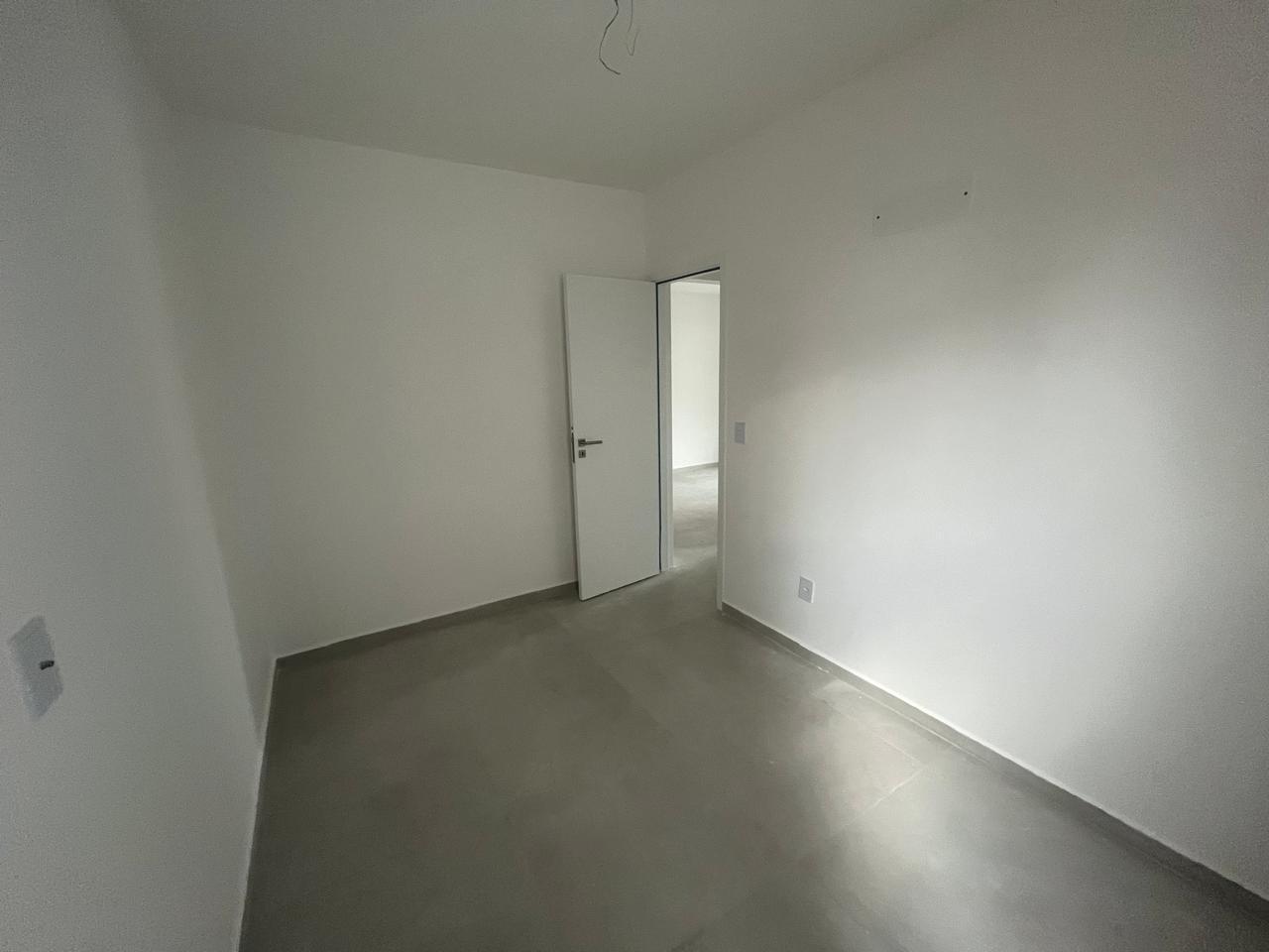 Apartamento à venda com 2 quartos, 75m² - Foto 12