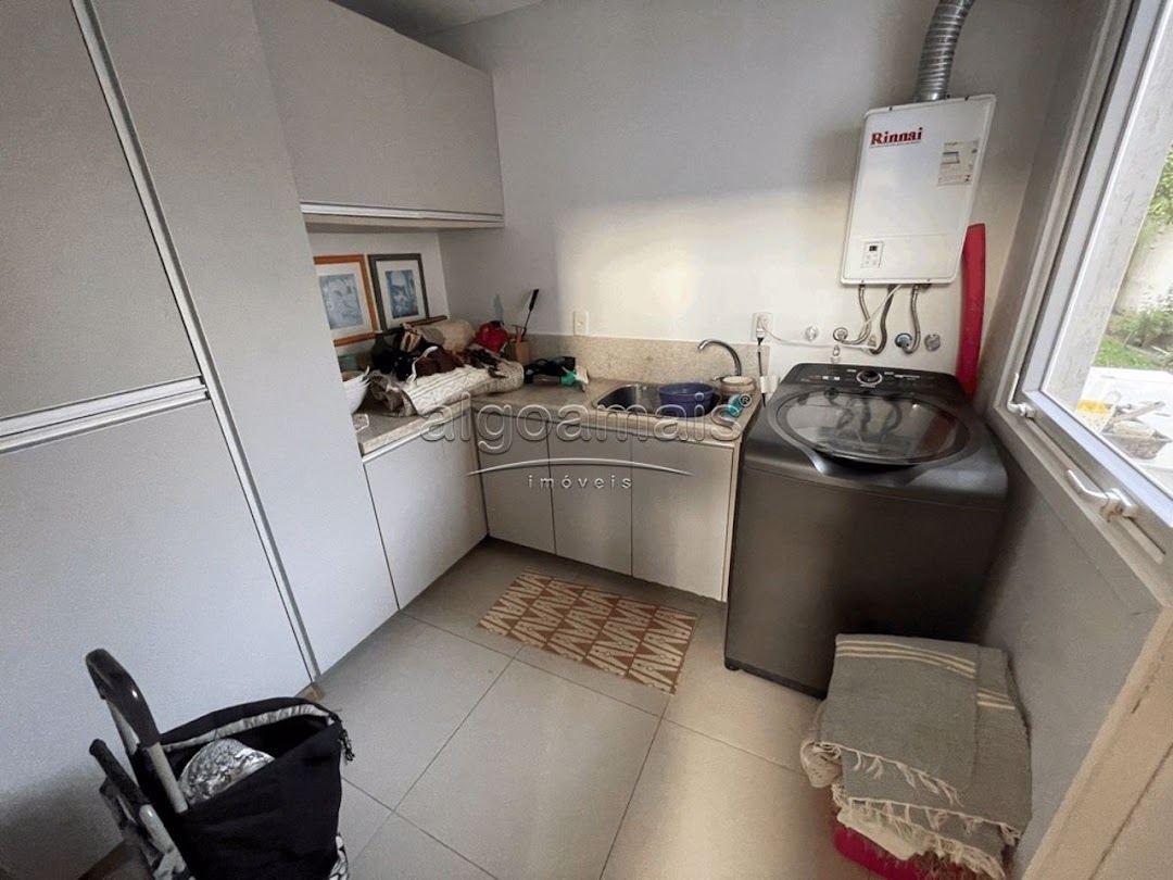 Casa de Condomínio à venda com 3 quartos, 220m² - Foto 28