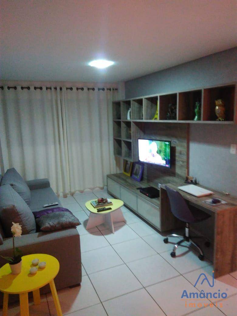 Apartamento à venda com 2 quartos, 70m² - Foto 8