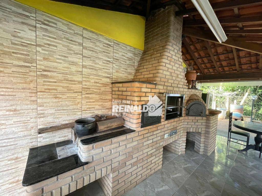 Chácara à venda com 4 quartos, 338m² - Foto 8