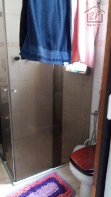 Casa à venda com 3 quartos, 200m² - Foto 10