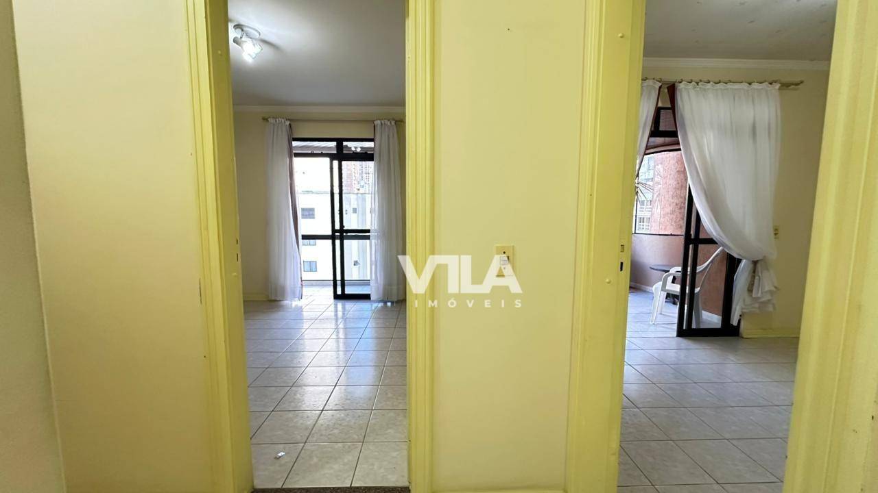 Apartamento à venda com 4 quartos, 326m² - Foto 47
