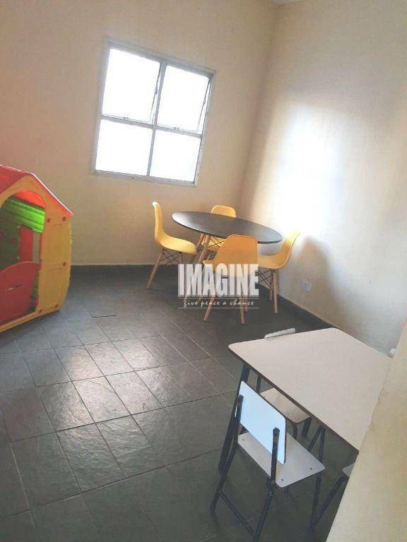 Apartamento à venda com 2 quartos, 49m² - Foto 23