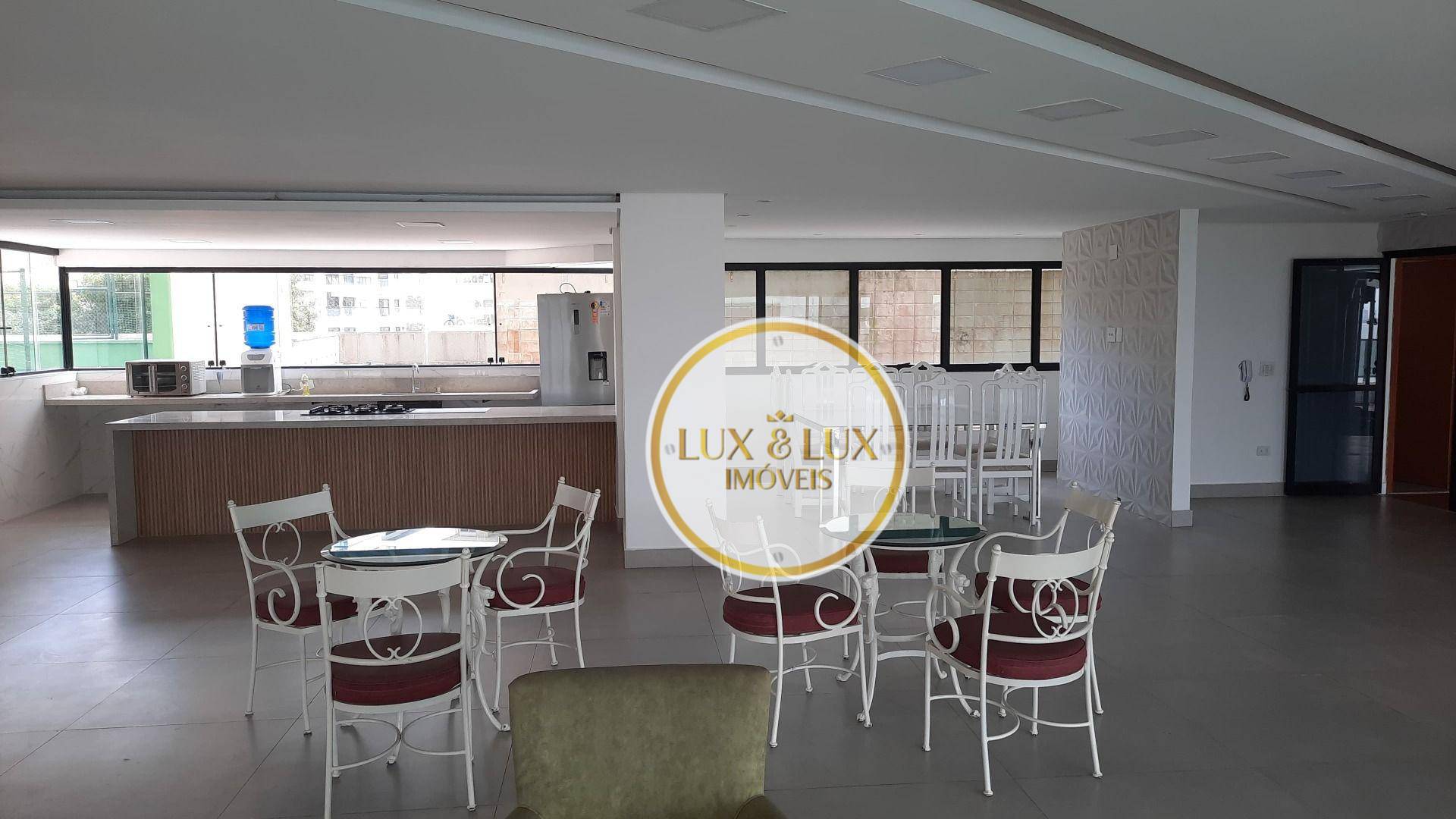 Apartamento, 4 quartos, 240 m² - Foto 1