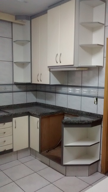 Apartamento para alugar com 2 quartos, 98m² - Foto 11