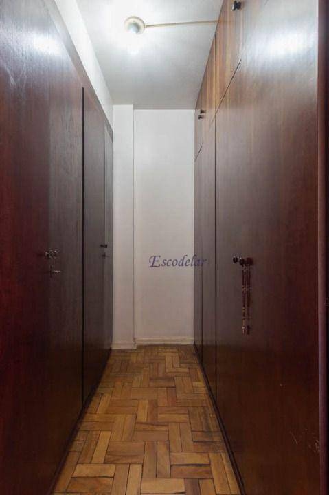 Apartamento à venda com 3 quartos, 127m² - Foto 23