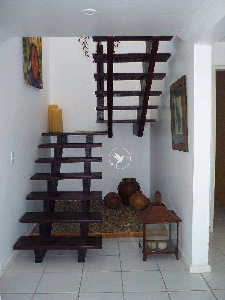 Casa de Condomínio à venda com 3 quartos, 250m² - Foto 10