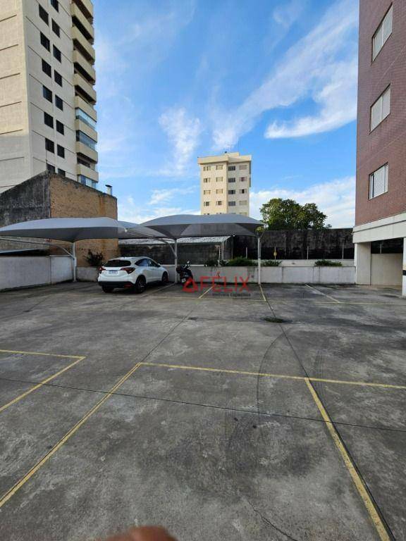 Apartamento à venda com 2 quartos, 67m² - Foto 17