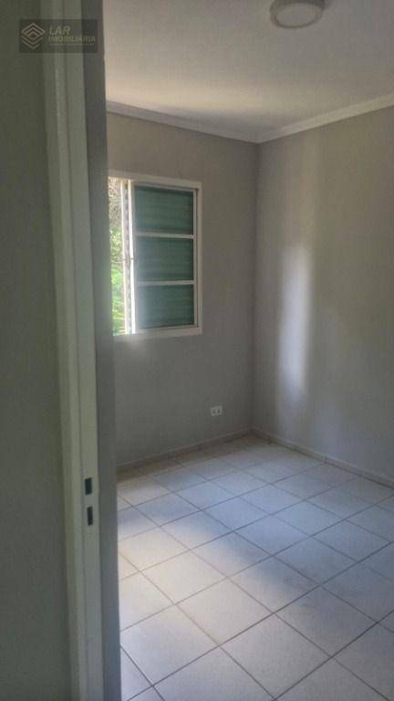 Apartamento para alugar com 2 quartos, 49m² - Foto 3
