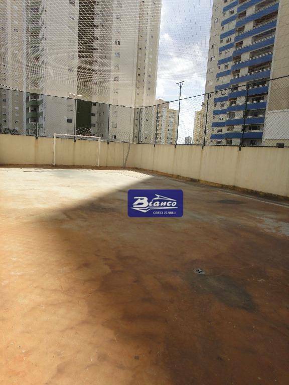 Apartamento à venda com 3 quartos, 80m² - Foto 32