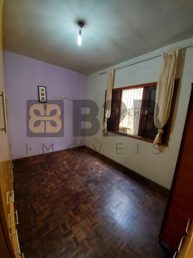 Casa à venda com 5 quartos, 232m² - Foto 19