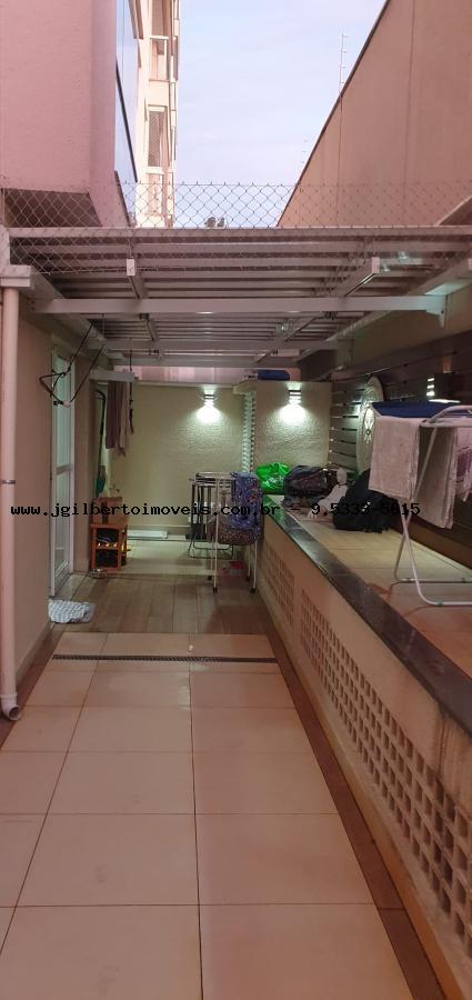 Apartamento à venda com 3 quartos, 86m² - Foto 11