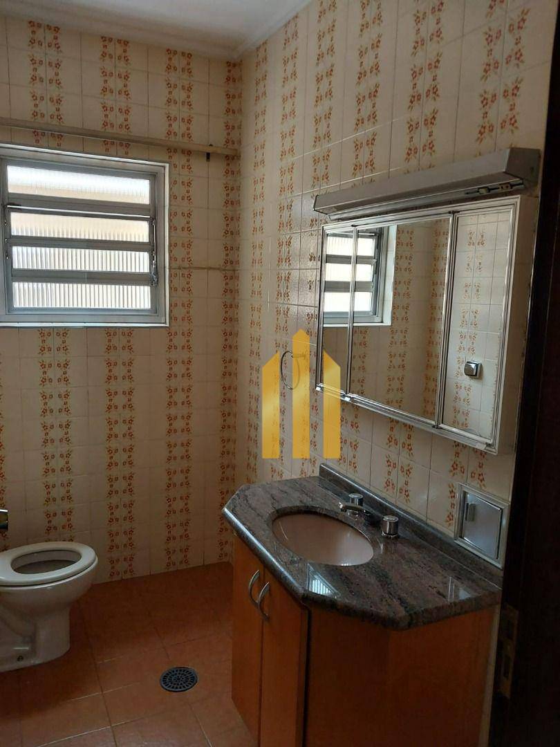 Sobrado à venda e aluguel com 3 quartos, 180m² - Foto 41