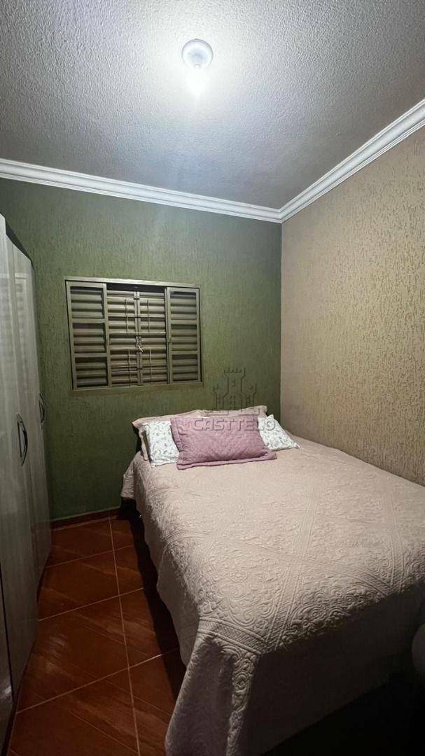 Casa à venda com 4 quartos, 160m² - Foto 23