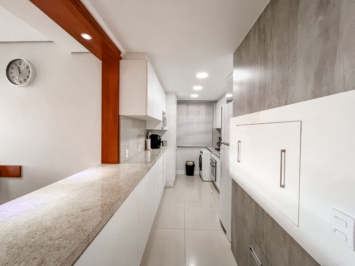 Apartamento à venda com 2 quartos, 80m² - Foto 18