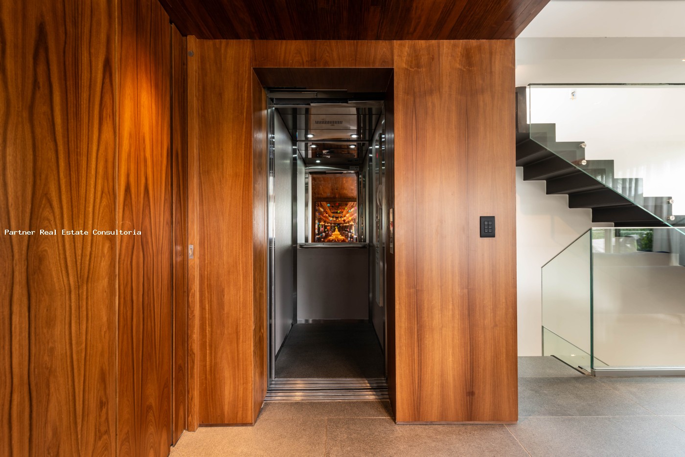 Cobertura à venda com 4 quartos, 925m² - Foto 44