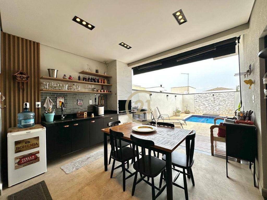 Casa de Condomínio à venda e aluguel com 3 quartos, 180m² - Foto 2