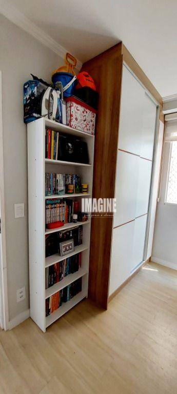 Apartamento à venda com 2 quartos, 42m² - Foto 17