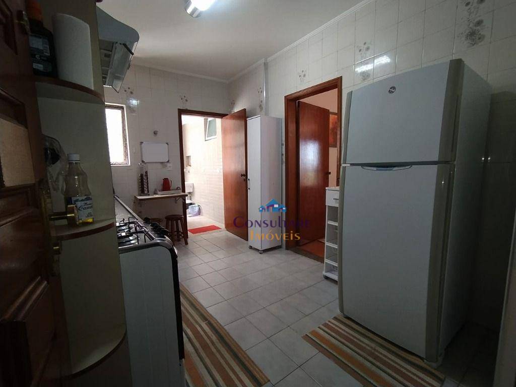 Apartamento à venda com 3 quartos, 122m² - Foto 14