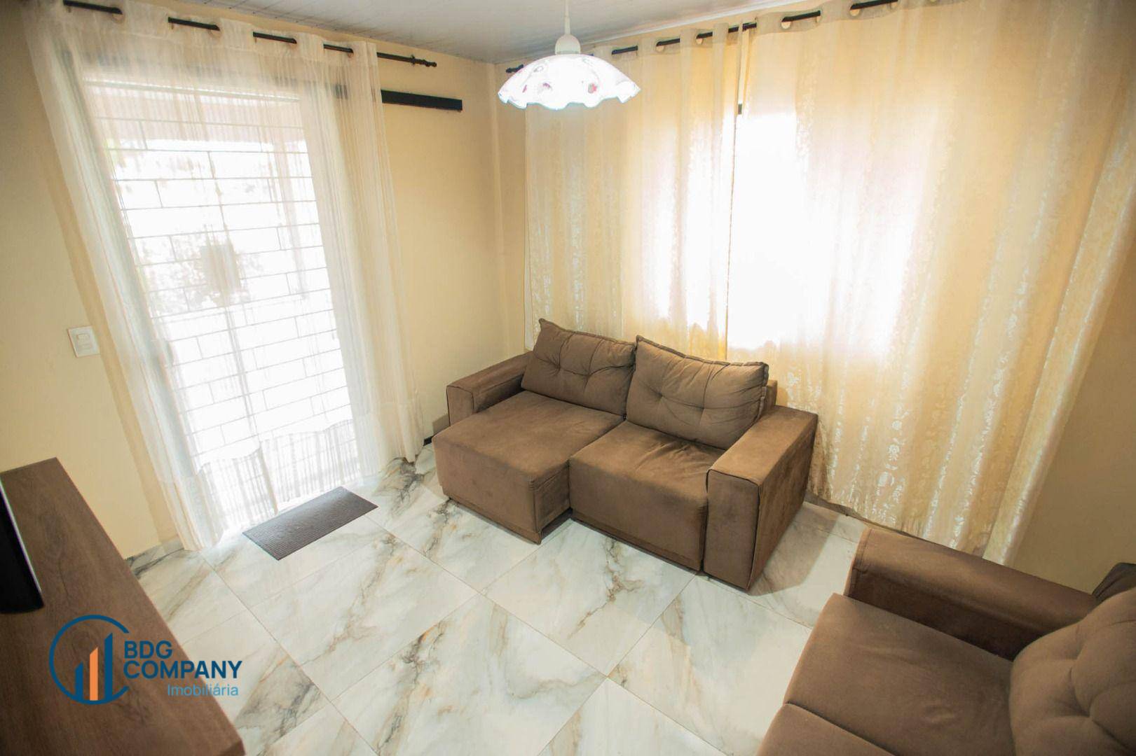 Casa, 3 quartos, 121 m² - Foto 2