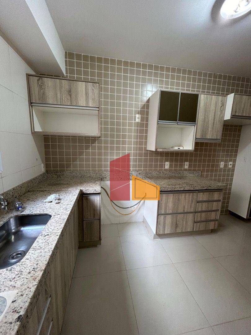 Apartamento à venda com 3 quartos, 115m² - Foto 6