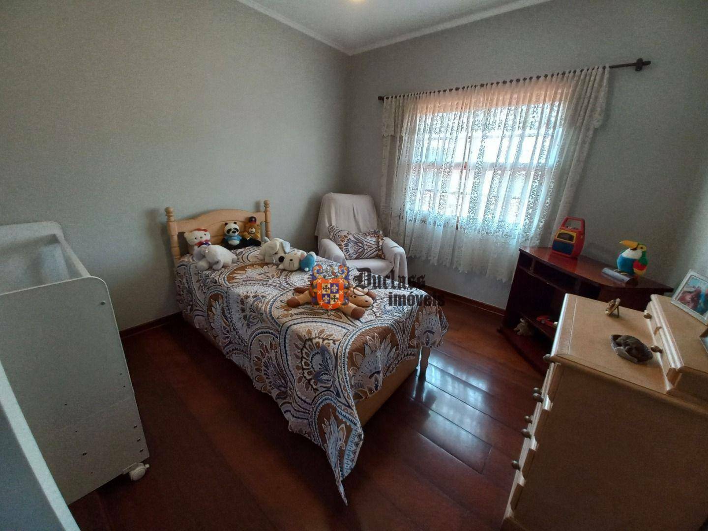 Sobrado à venda com 4 quartos, 350m² - Foto 62